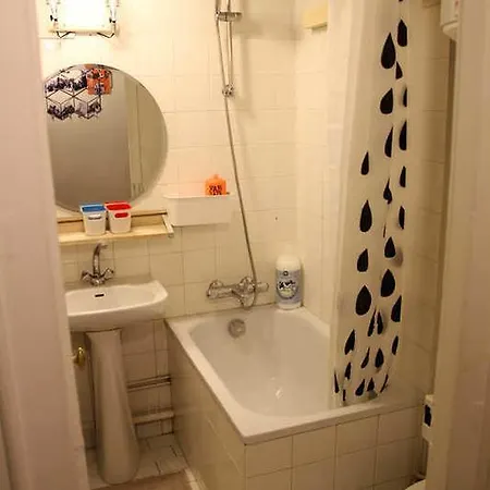 Proche Canal Saint Martin Apartment *