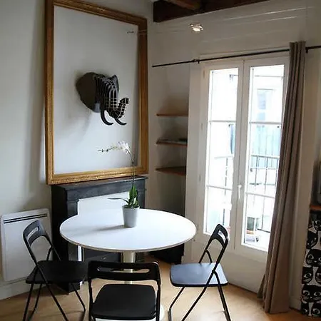 Apartment Proche Canal Saint Martin Paris